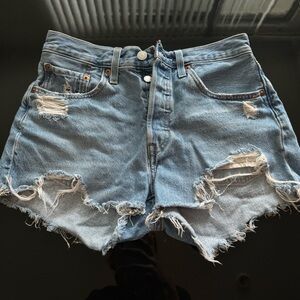 Levi’s 501 Med Wash Mid Rise Distressed Jean Short